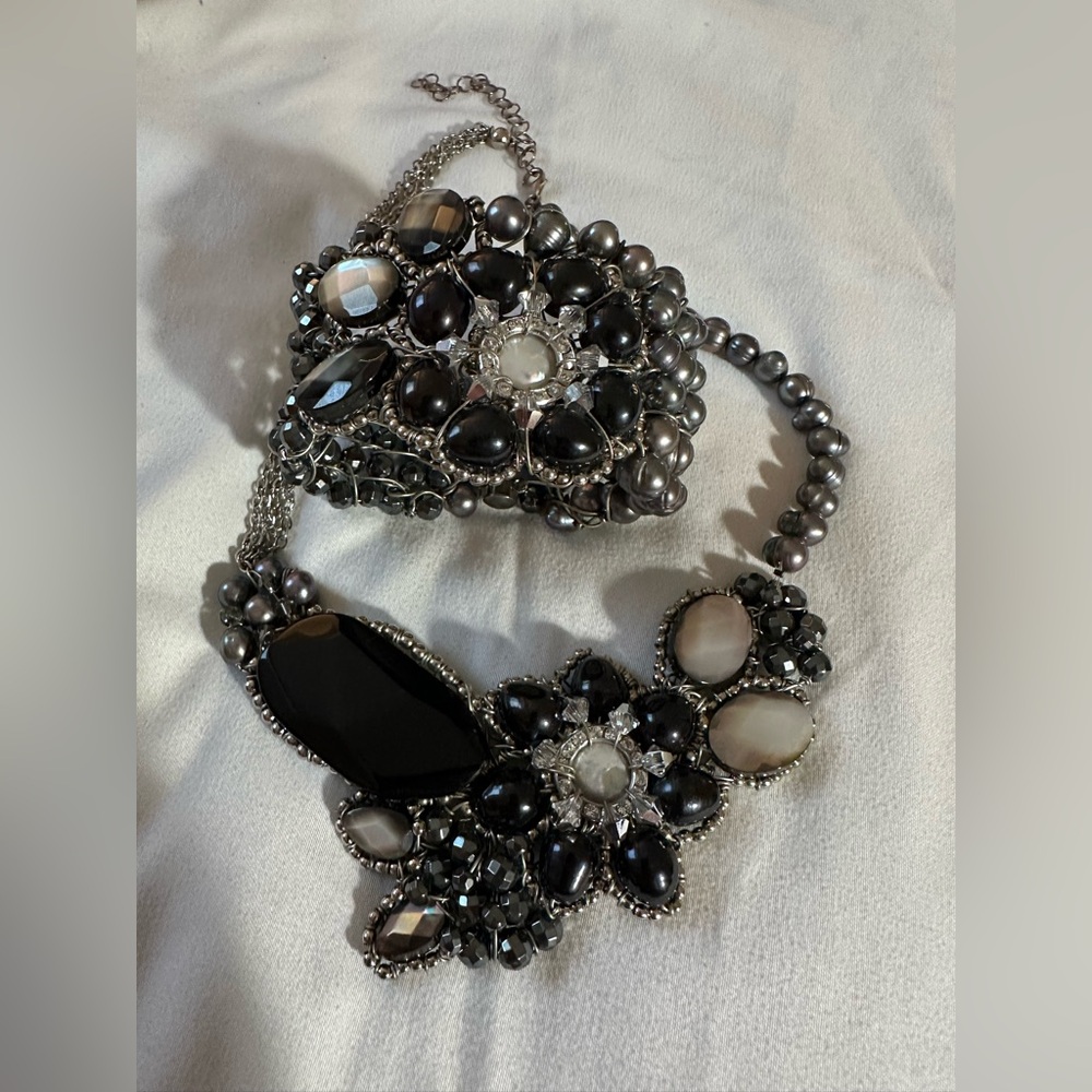 Sharona Nissan Handmade Genuine Stone Elegant Black & Silver Statement Necklace